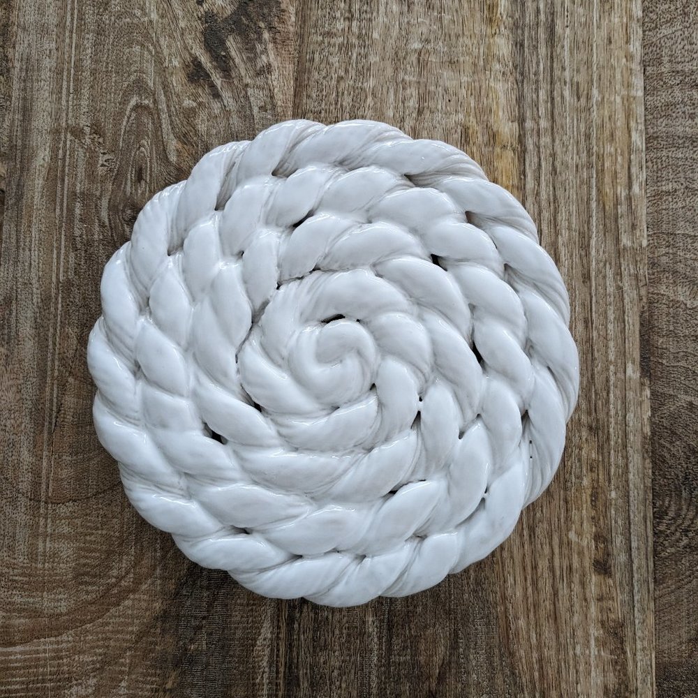 Ceramic trivet